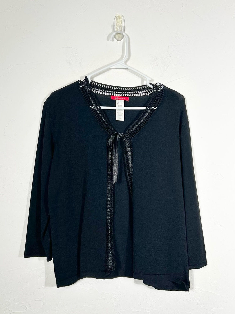 AK Anne Klein Black Cardigan Sweater Crochet‎ Lace Trim Front Tie Bow Size M